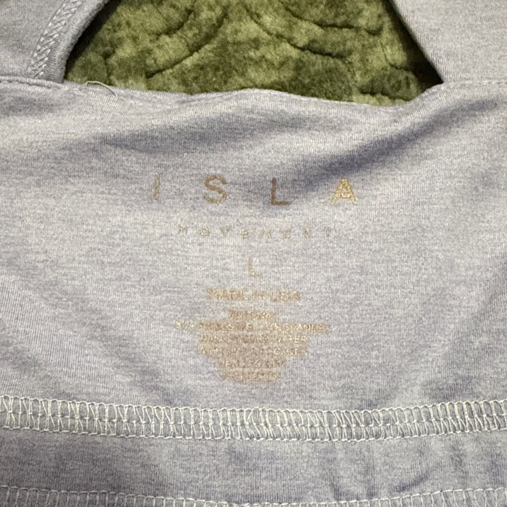 Isla Movement Racerback Crop Tank Top - Picture 2 of 4